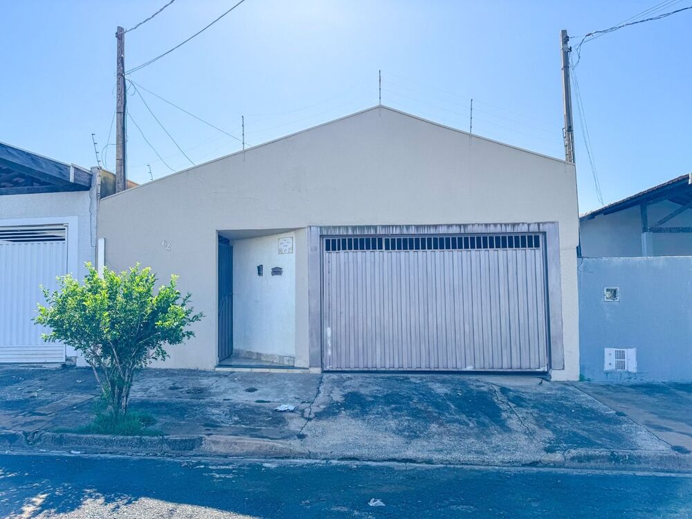 Casa, 3 quartos, 72 m² - Foto 1