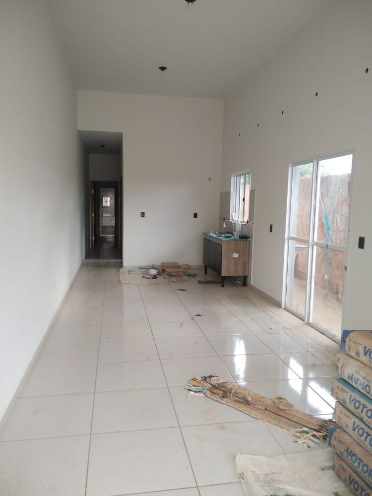 Casa à venda com 2 quartos, 70m² - Foto 8