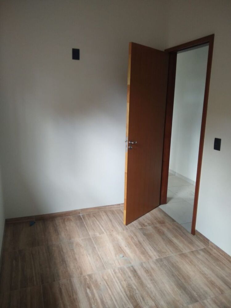 Casa à venda com 2 quartos, 70m² - Foto 21