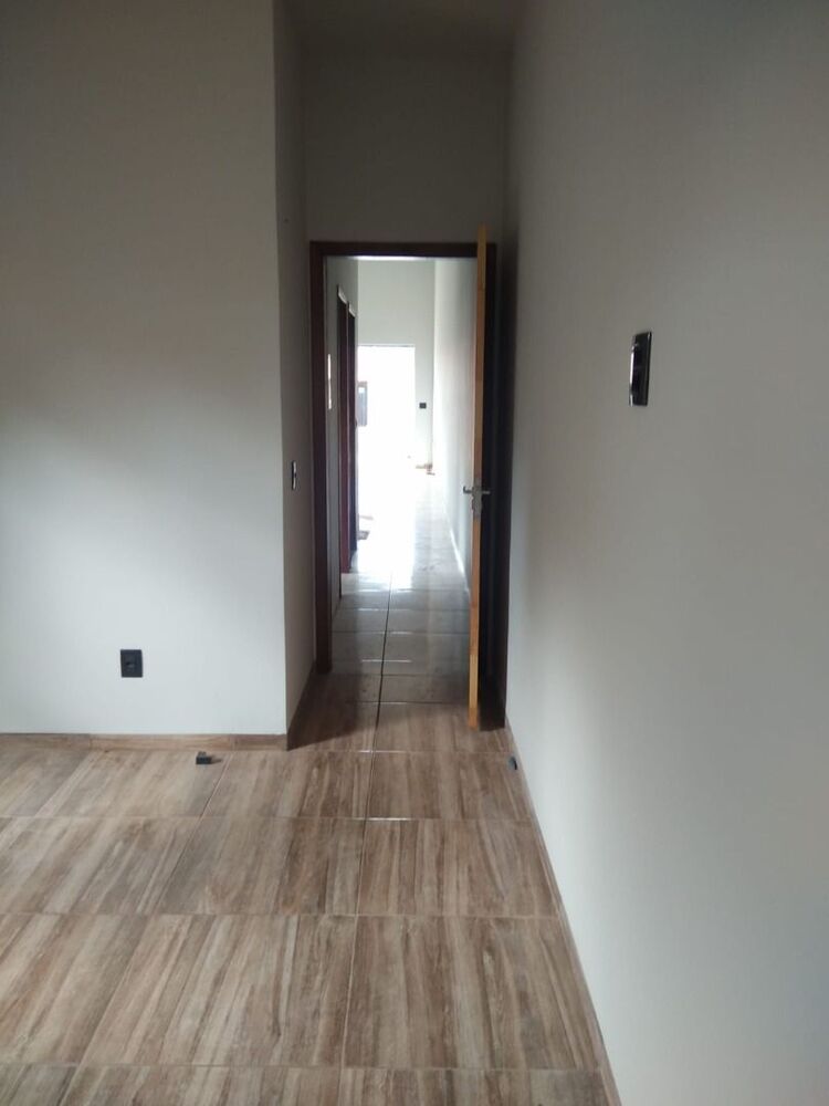 Casa à venda com 2 quartos, 70m² - Foto 20