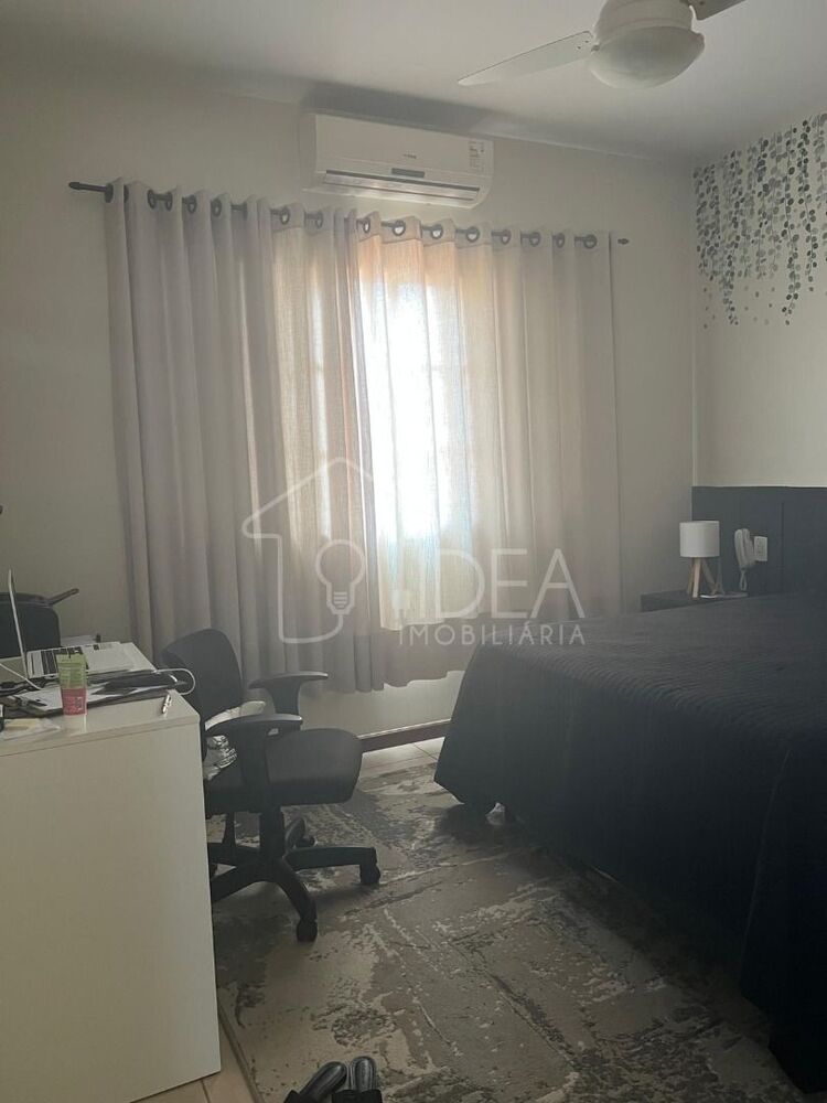 Casa, 3 quartos, 184 m² - Foto 3