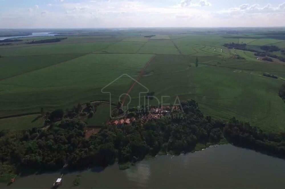 Chácara, 3 quartos, 450 m² - Foto 2