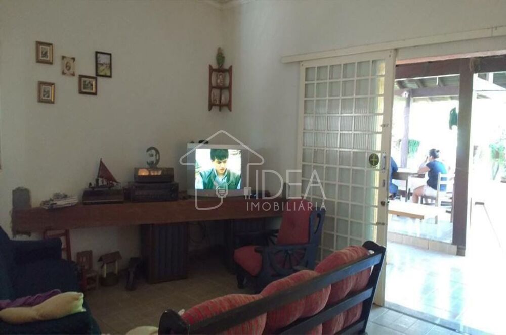 Chácara, 3 quartos, 450 m² - Foto 3