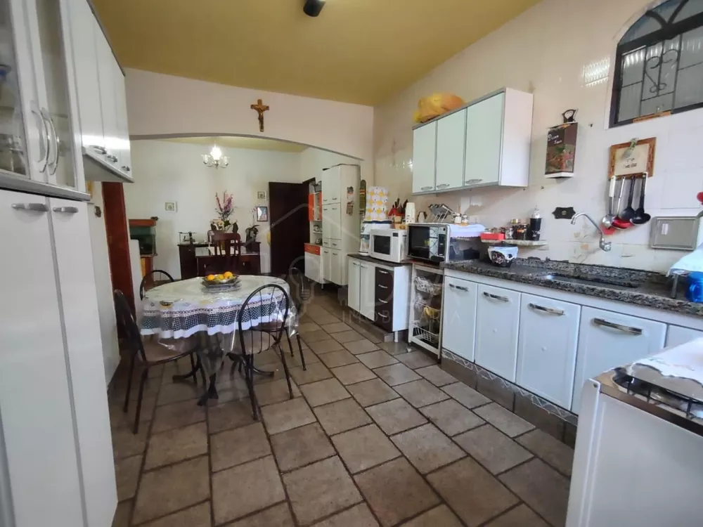 Casa, 3 quartos, 218 m² - Foto 5