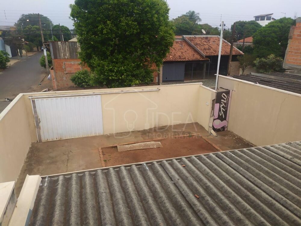 Casa à venda com 2 quartos, 90m² - Foto 8