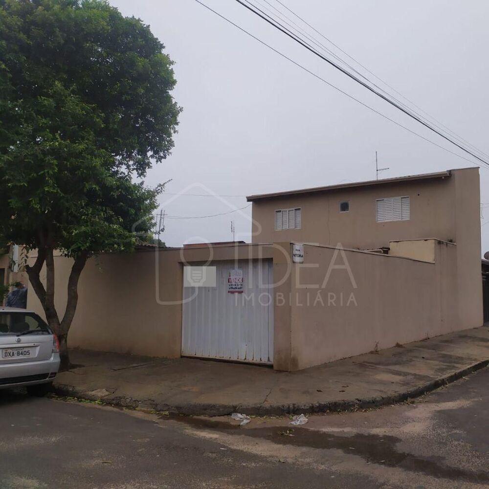 Casa à venda com 2 quartos, 90m² - Foto 2