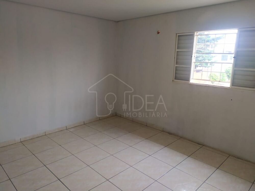 Casa à venda com 2 quartos, 90m² - Foto 6