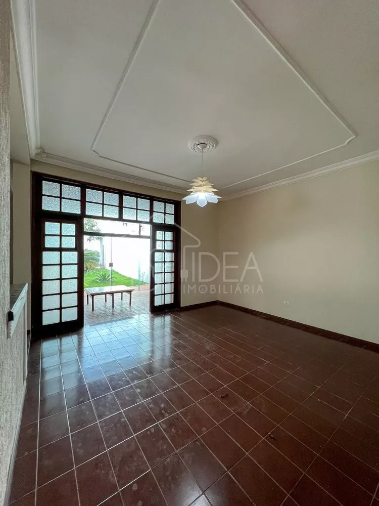 Casa à venda com 3 quartos, 900M2 - Foto 4