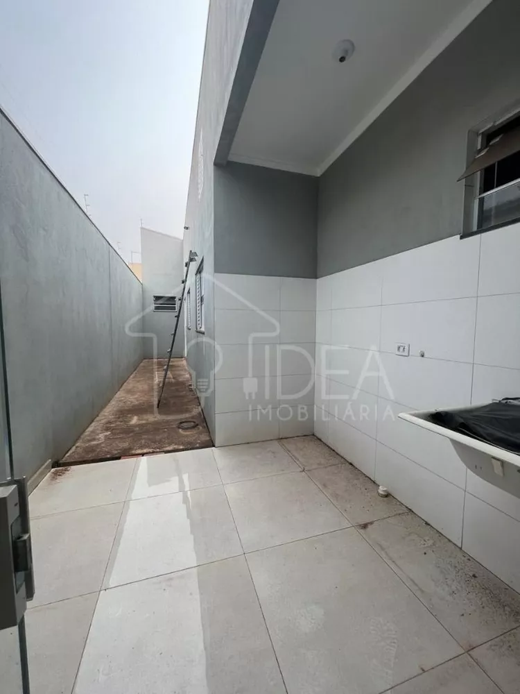 Casa à venda com 3 quartos, 85m² - Foto 3