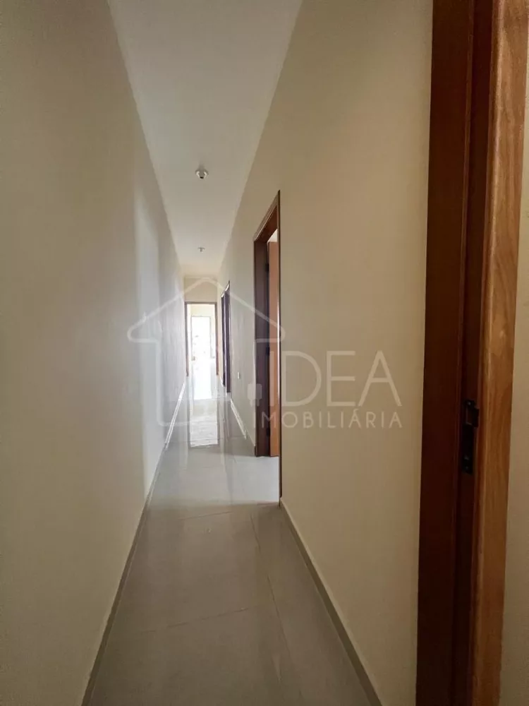 Casa à venda com 3 quartos, 85m² - Foto 4