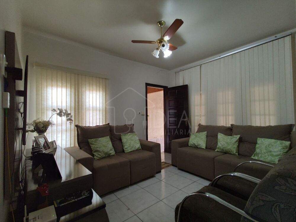 Casa, 3 quartos, 148 m² - Foto 1