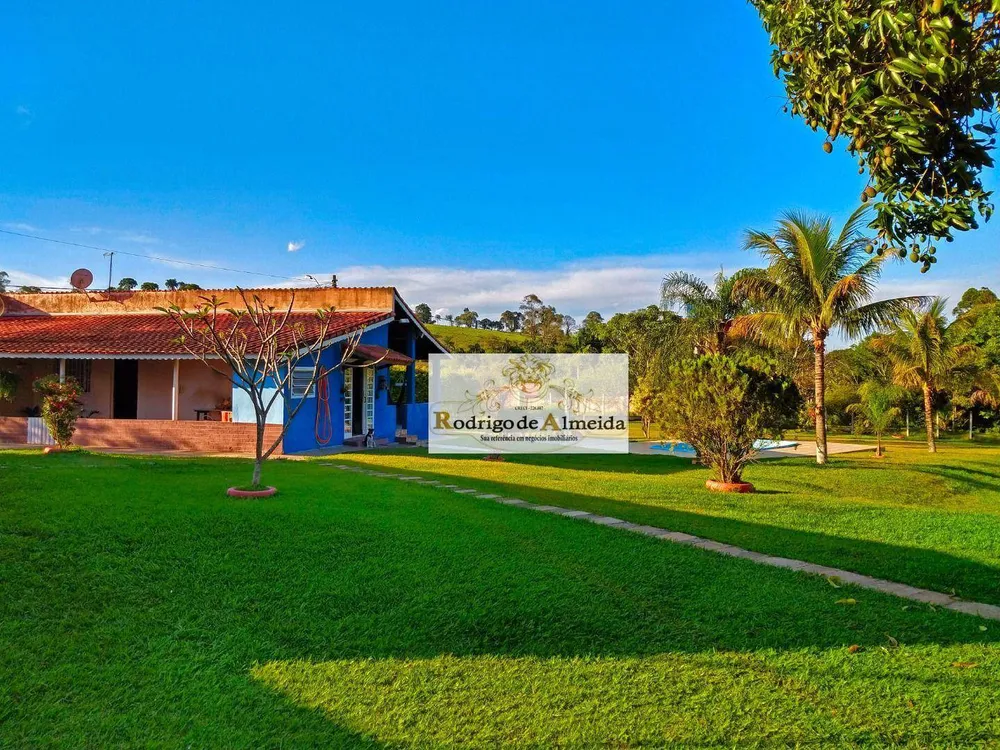 Chácara, 4 quartos, 3100 m² - Foto 1