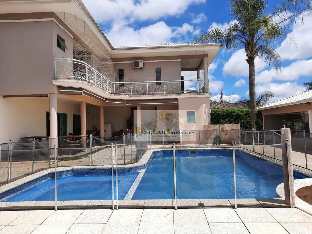 Sobrado, 3 quartos, 540 m² - Foto 1
