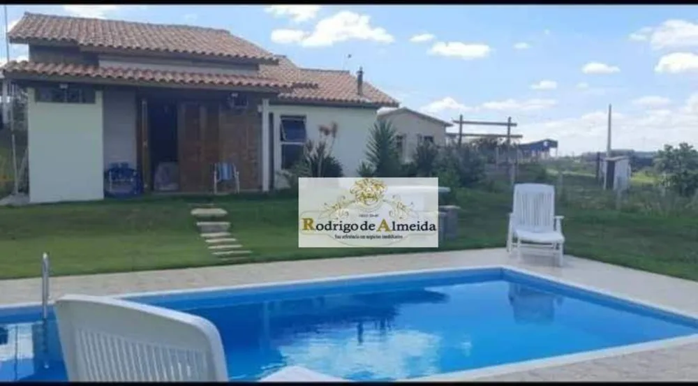 Chácara, 3 quartos, 1000 m² - Foto 1