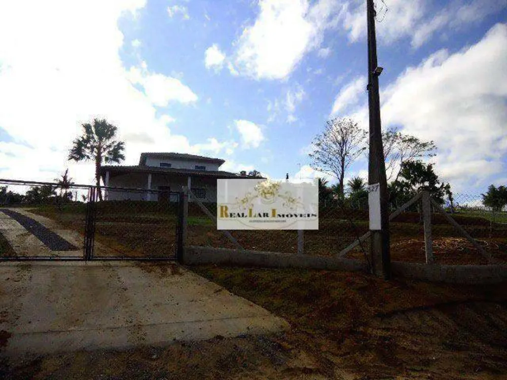 Chácara, 3 quartos, 2400 m² - Foto 2
