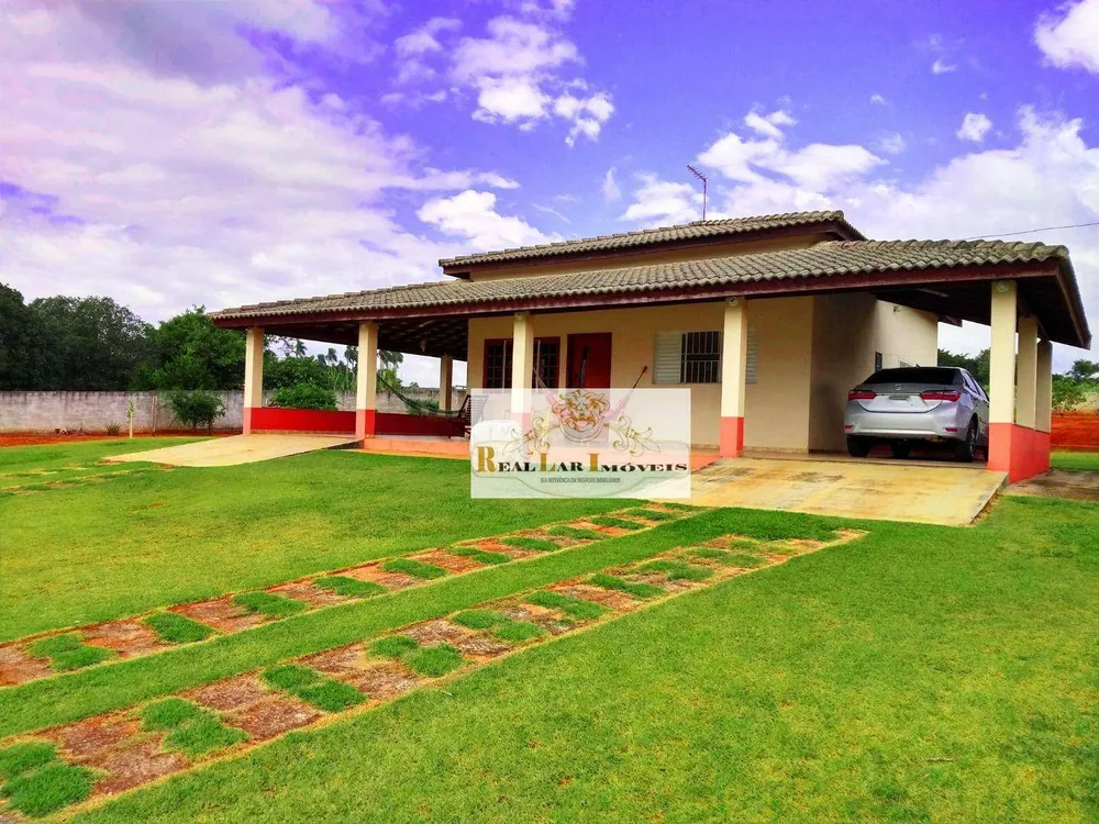 Chácara, 2 quartos, 3000 m² - Foto 1