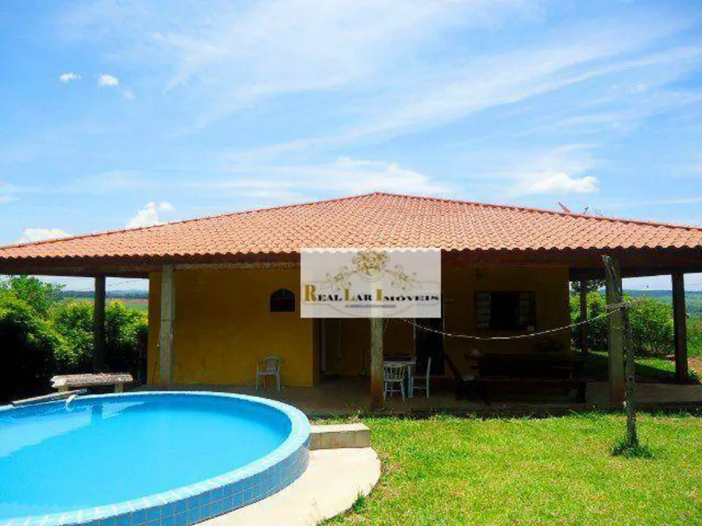 Chácara, 3 quartos, 1000 m² - Foto 1
