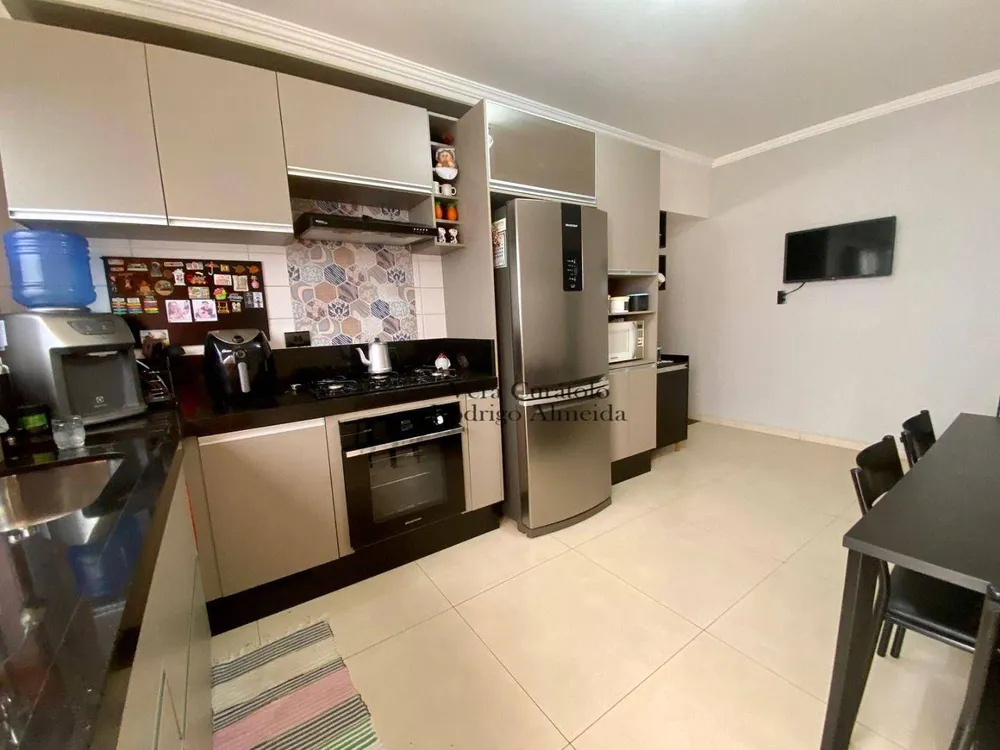 Casa, 2 quartos, 125 m² - Foto 1