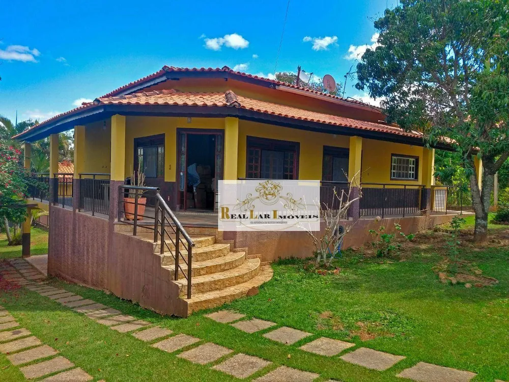 Chácara, 3 quartos, 700 m² - Foto 1