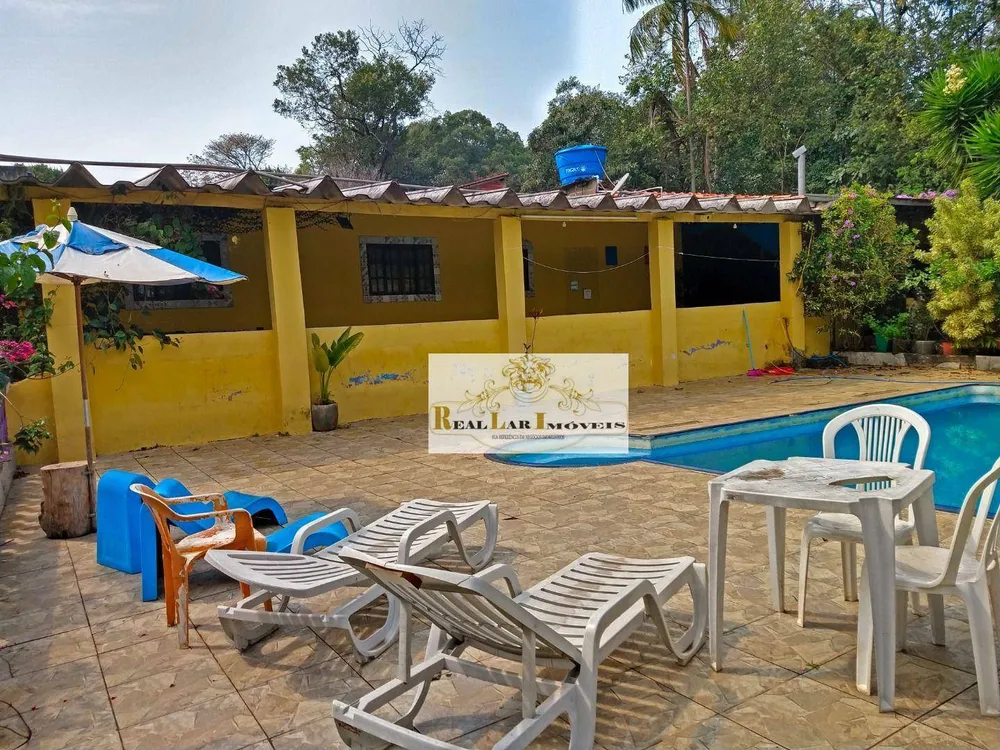 Chácara, 4 quartos, 1500 m² - Foto 1