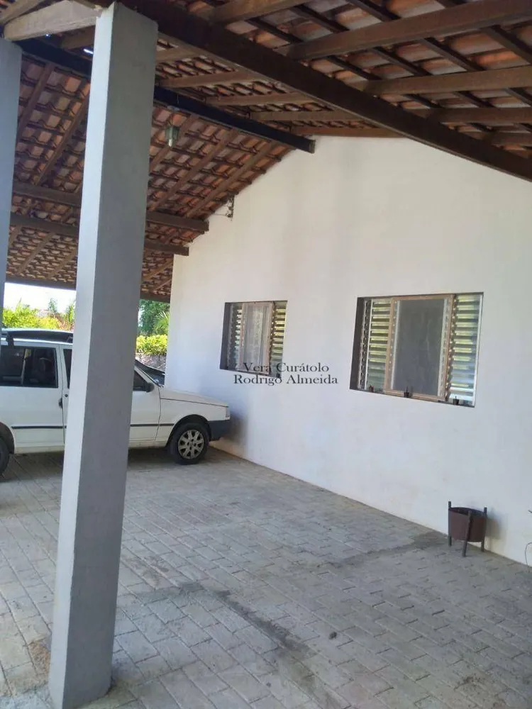Chácara, 4 quartos, 1030 m² - Foto 1