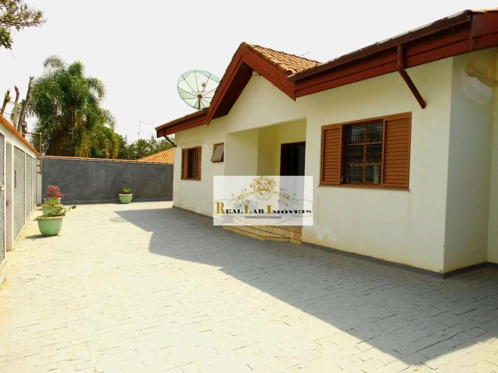 Chácara, 4 quartos, 875 m² - Foto 2