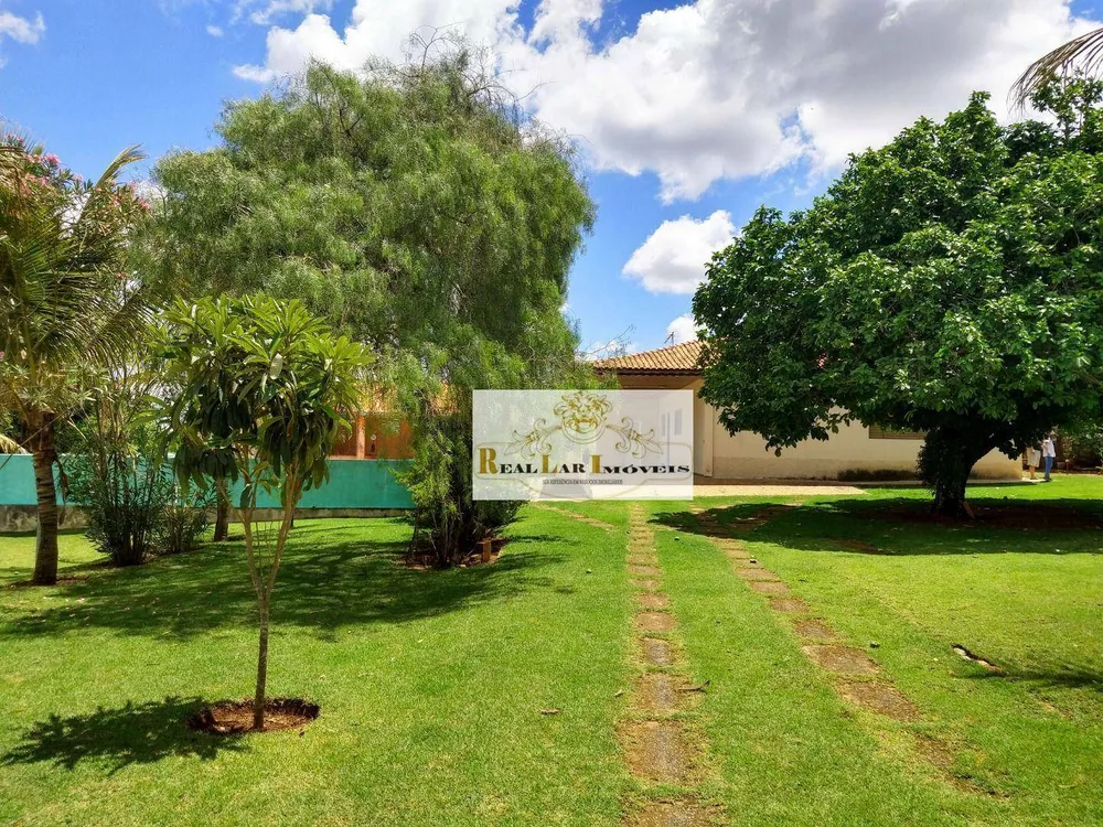Chácara, 5 quartos, 2400 m² - Foto 2