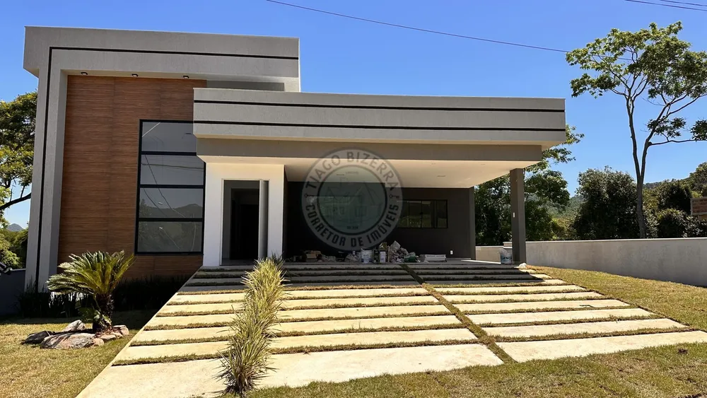 Casa, 4 quartos, 128 m² - Foto 1