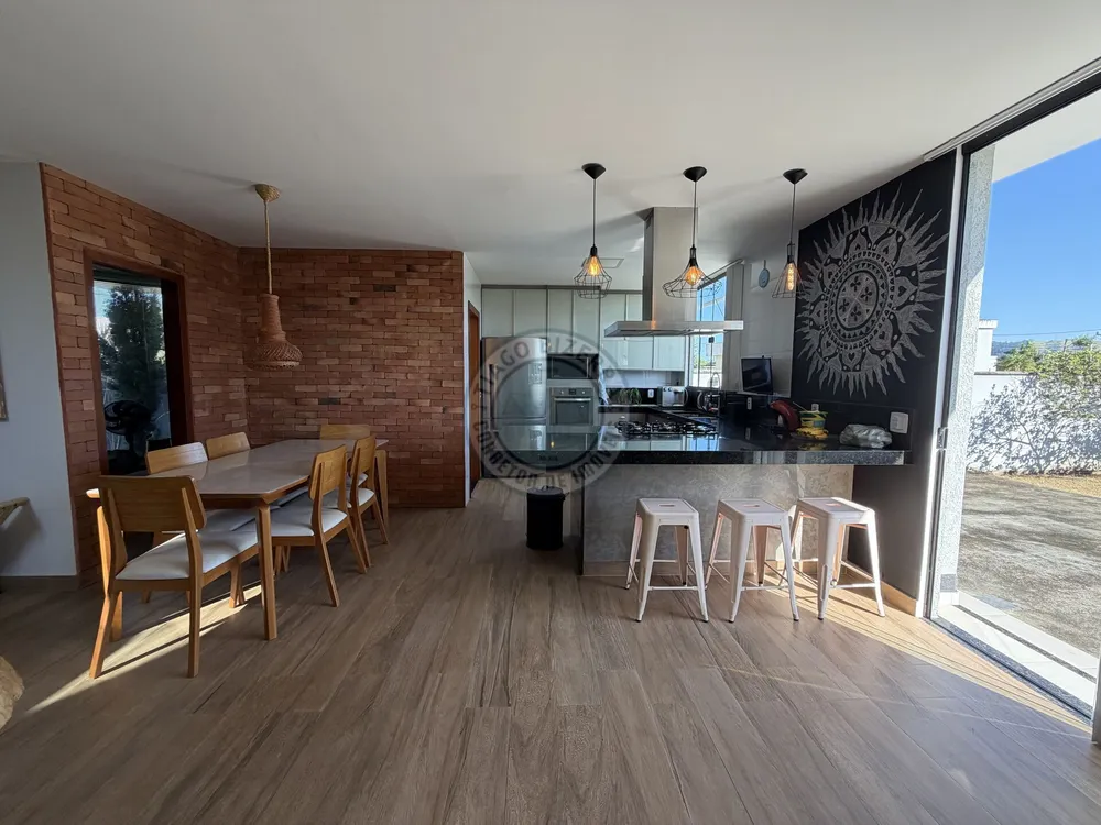 Casa, 3 quartos, 200 m² - Foto 9