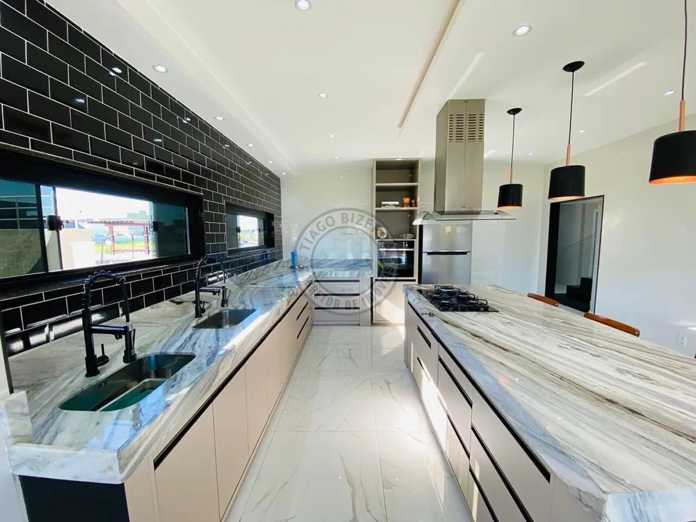 Casa, 4 quartos, 323 m² - Foto 13