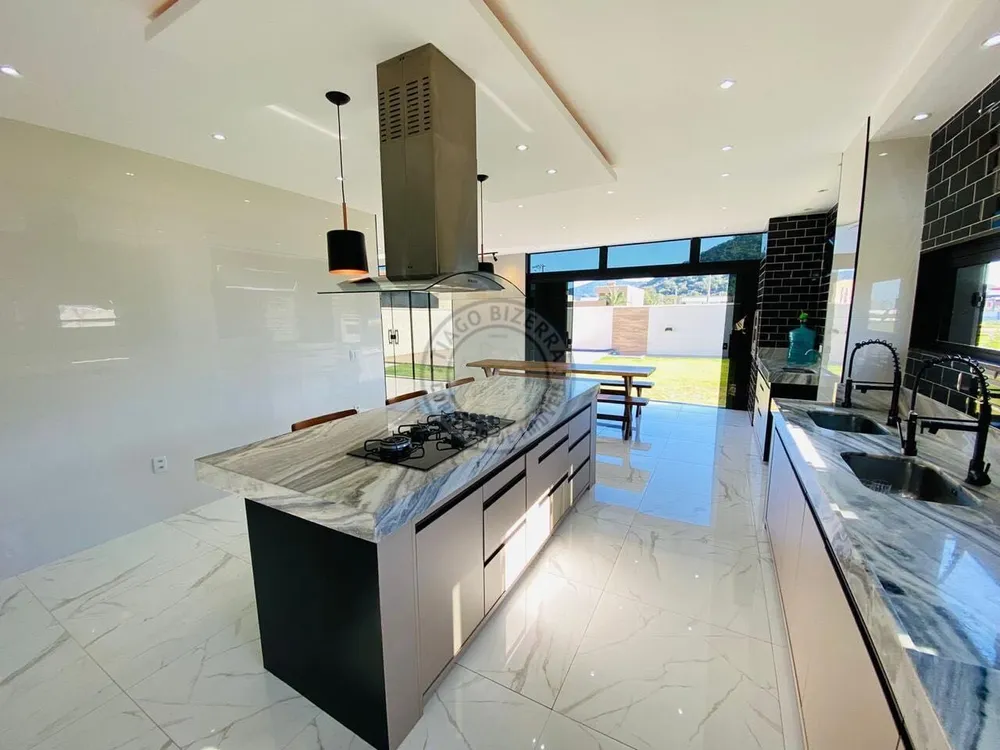 Casa, 4 quartos, 323 m² - Foto 9