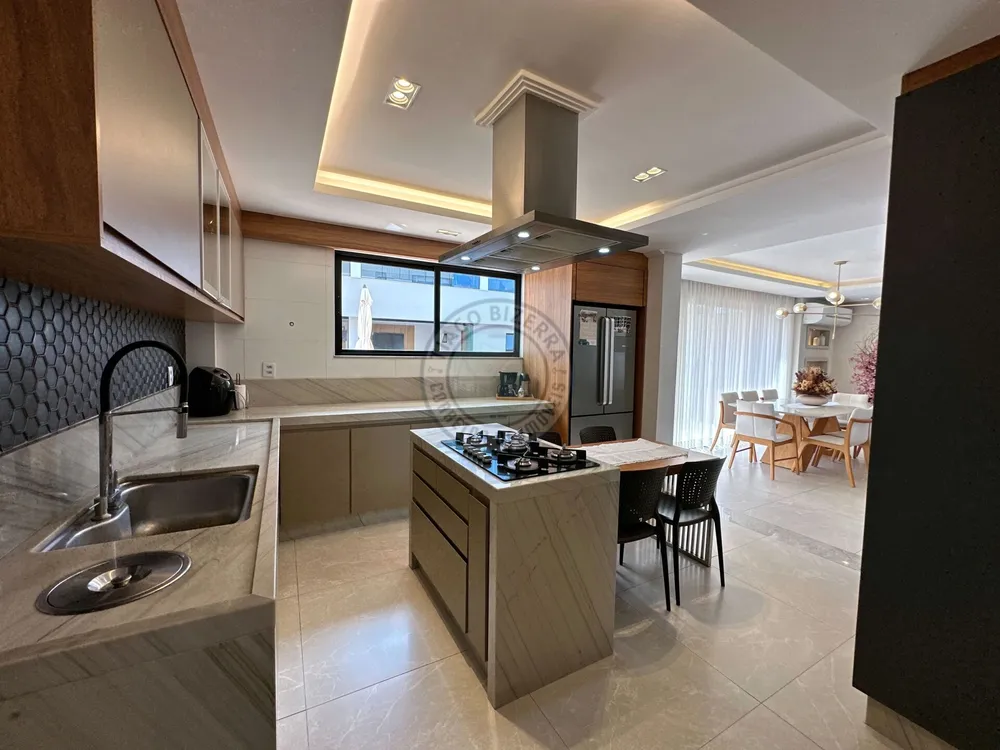 Casa, 4 quartos, 330 m² - Foto 11