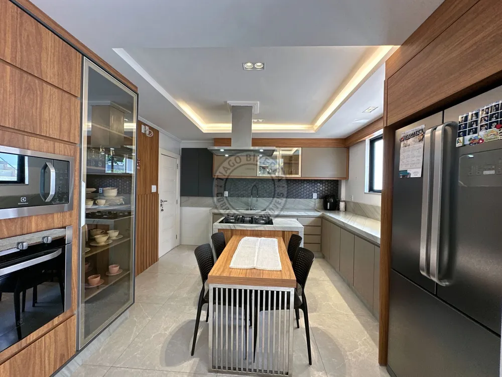 Casa, 4 quartos, 330 m² - Foto 10
