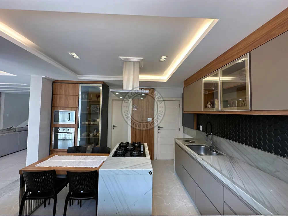Casa, 4 quartos, 330 m² - Foto 13