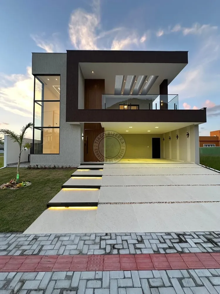 Casa, 3 quartos, 268 m² - Foto 1