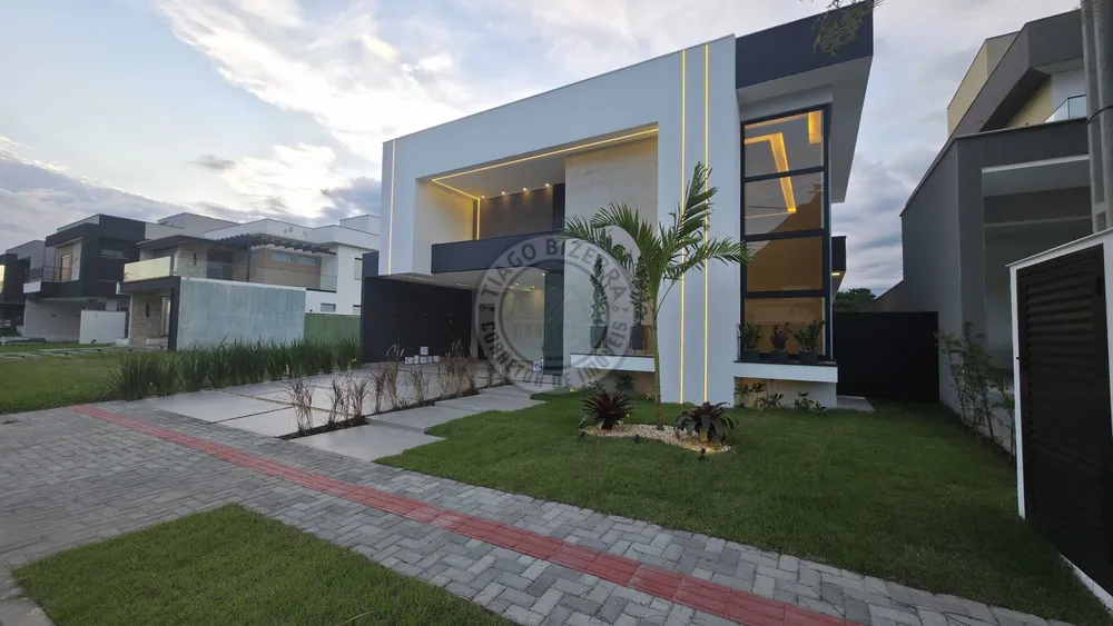 Casa, 3 quartos, 194 m² - Foto 1