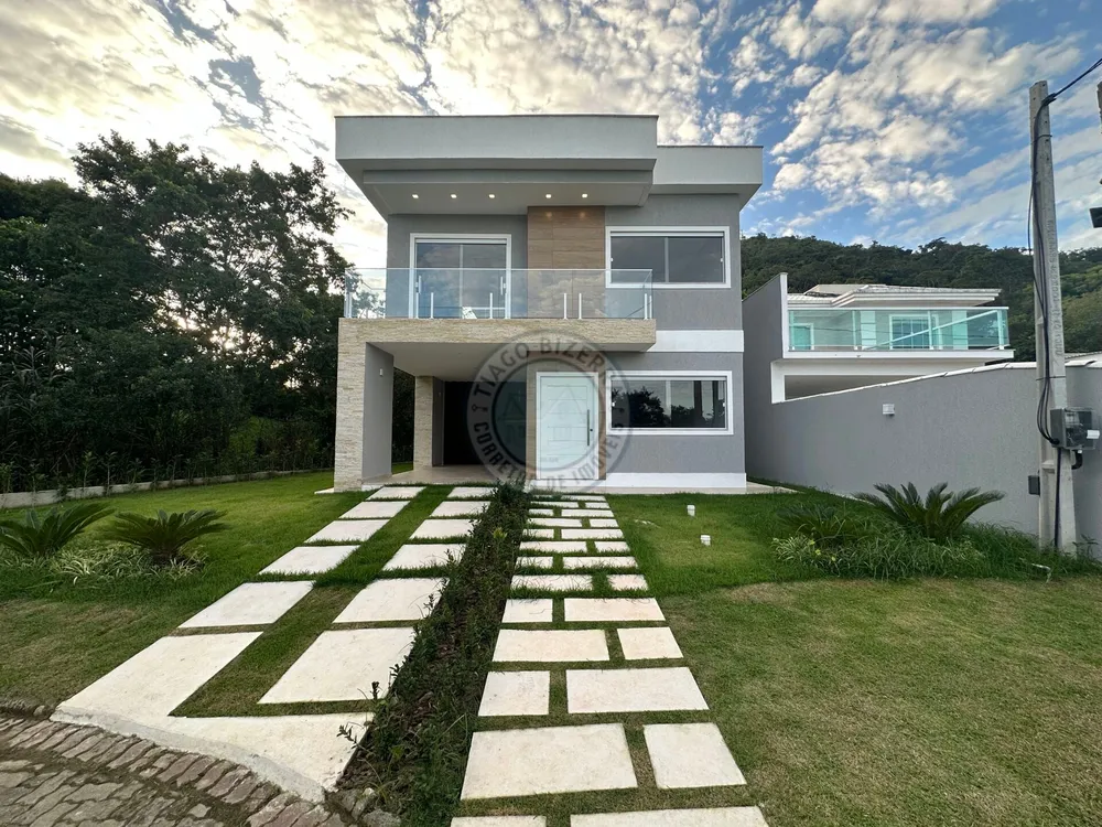 Casa, 3 quartos, 180 m² - Foto 1