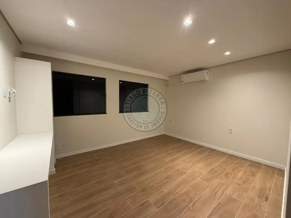 Casa, 5 quartos, 270 m² - Foto 12
