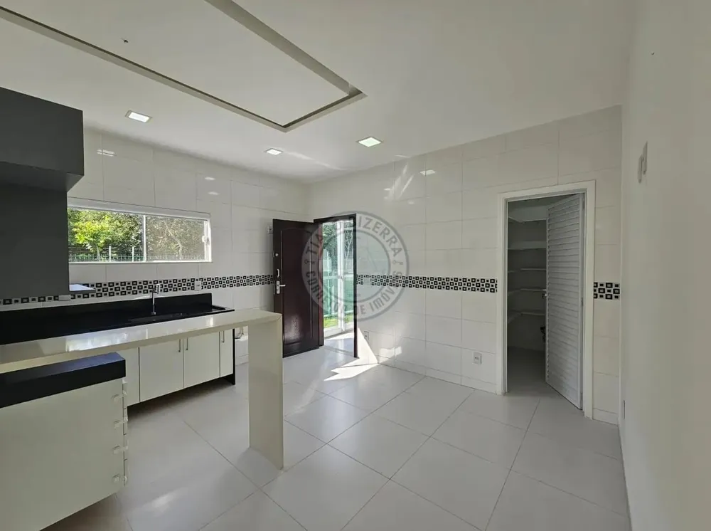 Casa, 3 quartos, 230 m² - Foto 15