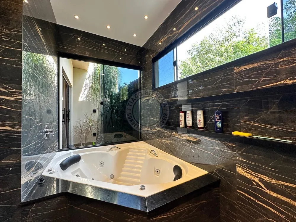 Casa, 4 quartos, 380 m² - Foto 21