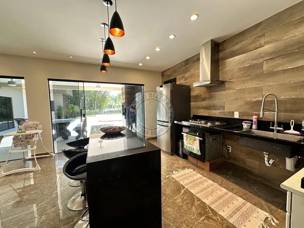 Casa, 4 quartos, 380 m² - Foto 32
