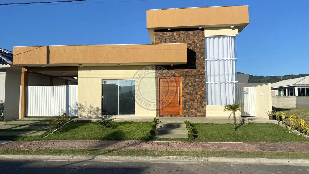 Casa, 3 quartos, 191 m² - Foto 1