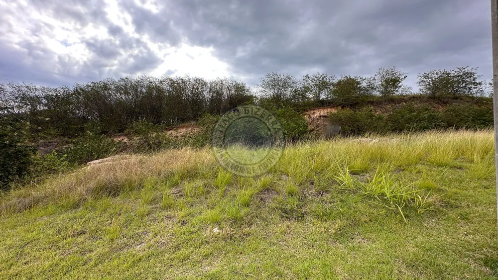 Terreno, 240 m² - Foto 1
