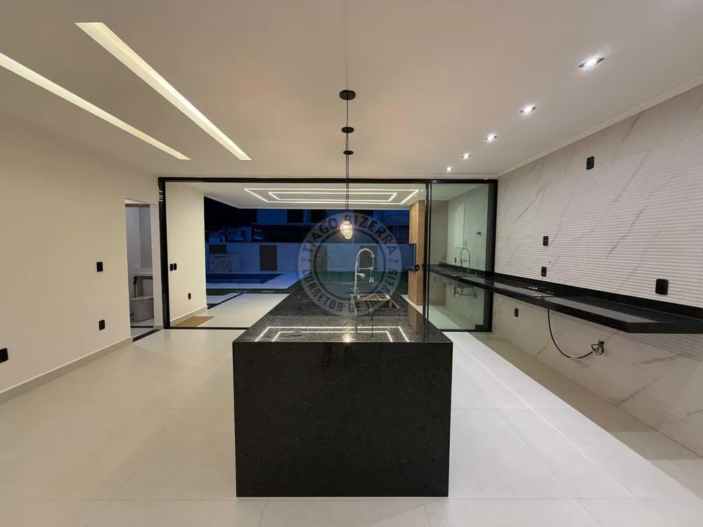 Casa, 4 quartos, 250 m² - Foto 9