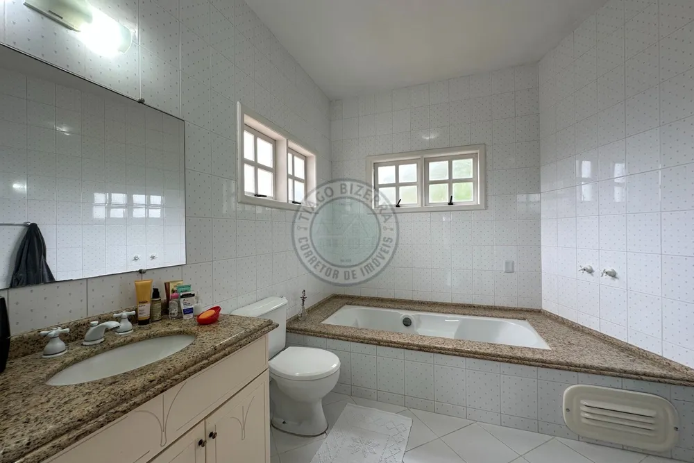 Casa, 4 quartos, 219 m² - Foto 46