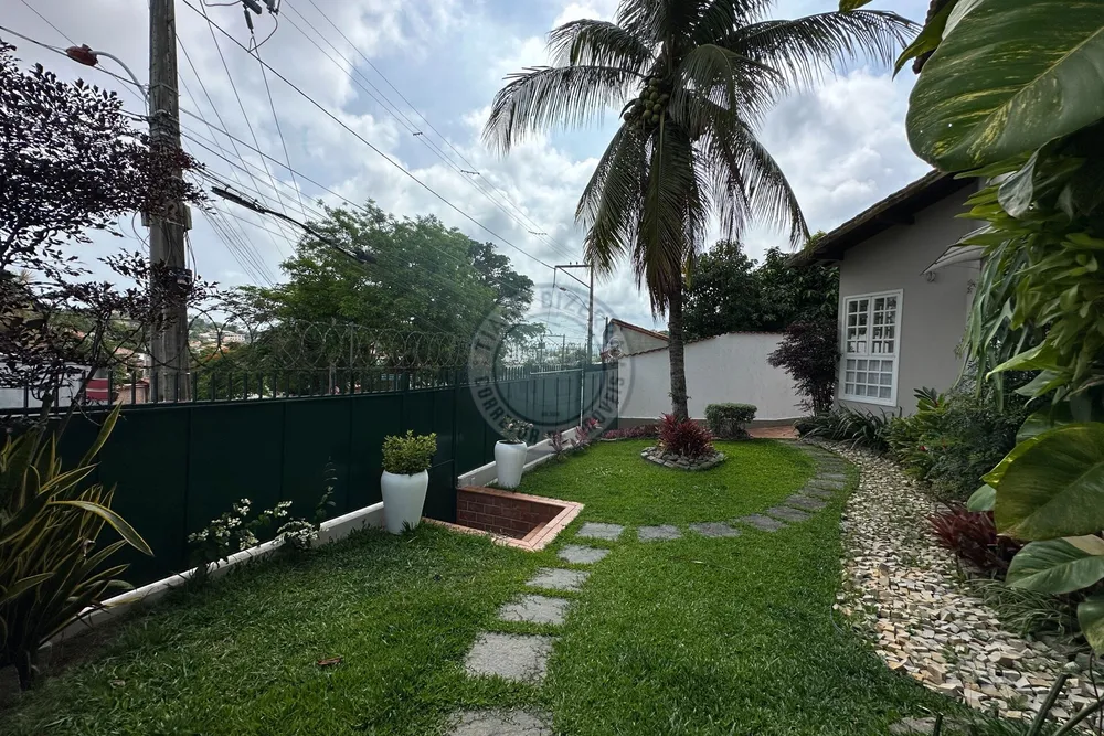 Casa, 4 quartos, 219 m² - Foto 4