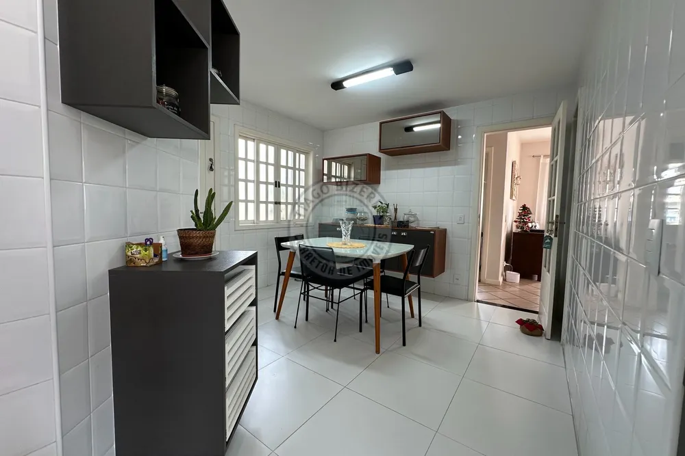 Casa, 4 quartos, 219 m² - Foto 36