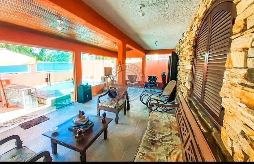 Casa, 5 quartos, 268 m² - Foto 3