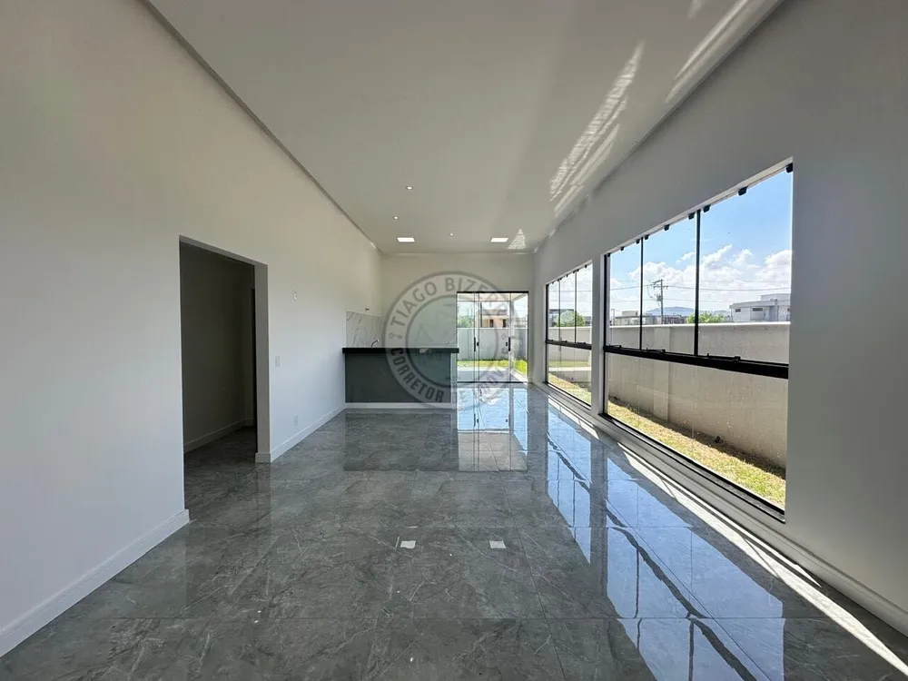 Casa, 3 quartos, 198 m² - Foto 4