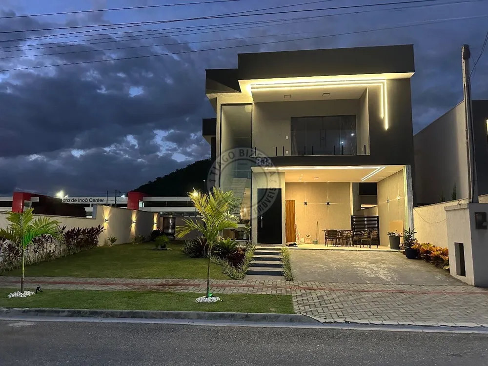 Casa, 4 quartos, 197 m² - Foto 1